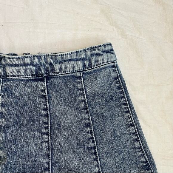 NWT Y2K 2000s Ruffle Denim Mini Skirt Juniors Size 9 Punk Skater Streetwear - Picture 2 of 5